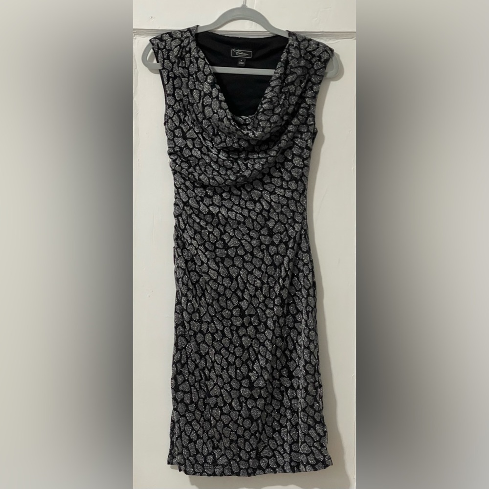 Metallic cheetah curve hugging dress🐆🖤🩶